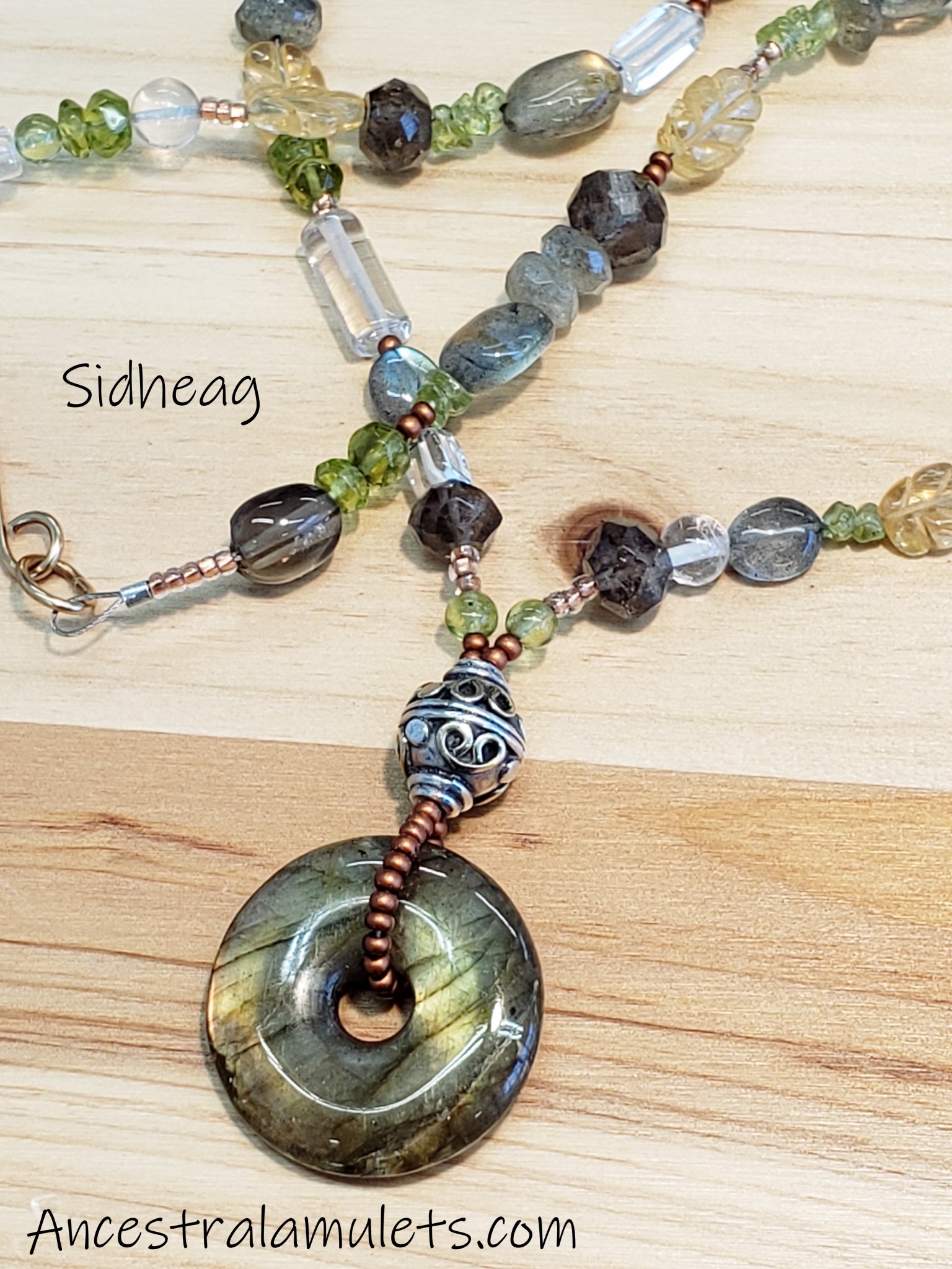 Lab Amulet The Smithy – Ancestral Amulets